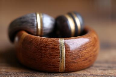 Collection de bagues en bois pour 5e anniversaire